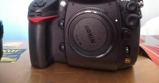 Nikon D700 Full Frame 