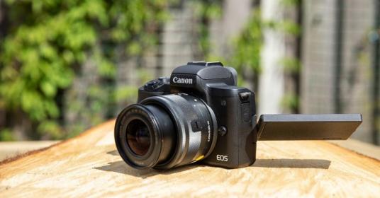 Canon EOS M50 Mark II – Garanzia Canon Italia