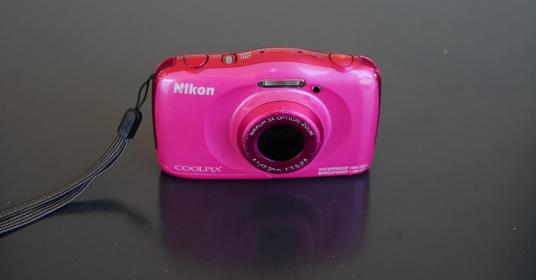 Macchina fotografica subacquea Nikon coolpix S33