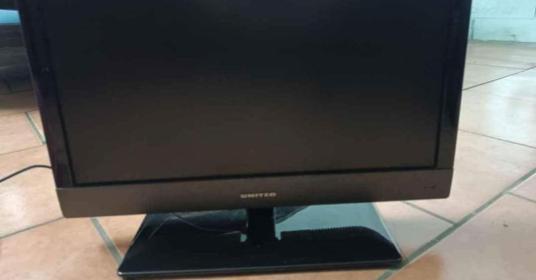 Televisore schermo piatto 