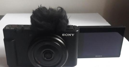 Sony ZV-1F Sony ZV-1F