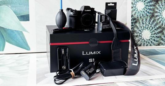 Panasonic LUMIX S1 poco utilizzata vendesi Panasonic LUMIX S1 poco utilizzata vendesi