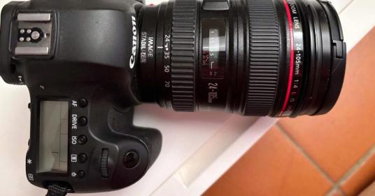 Canon EOS 6D + zoom Canon EF 24-105 F4  is usm