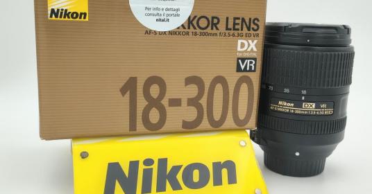 Nikon Nikkor AF-S DX 18-300mm f/3.5-6.3G ED VR USATO