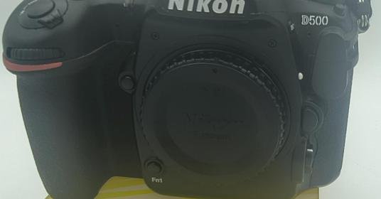 Nikon D500 Body (Scatti 15.109) USATO