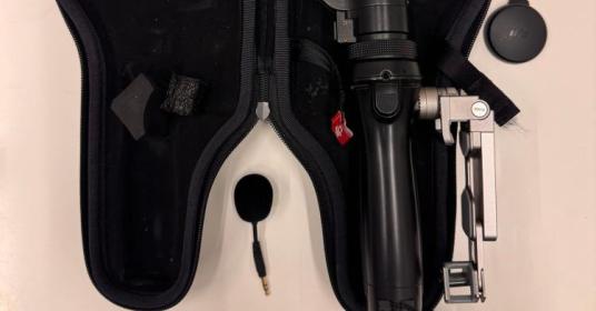 DJI Osmo 4K completo – 2 batterie + microfono + custodia DJI Osmo 4K completo – 2 batterie + microfono + custodia